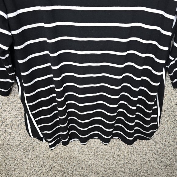 Chicos Top Womens 2 US Large Black‎ Striped Knit Scoop Neck Tee Casual Ladies - Picture 5 of 7